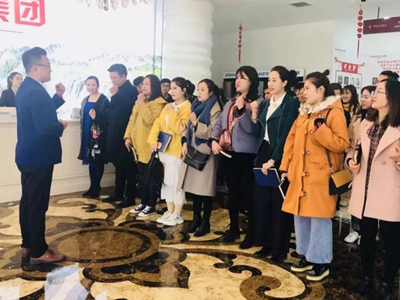 熱烈歡迎丨昌禾商學(xué)院，柔然彩虹隊(duì)光臨寧夏昌禾裝飾參觀學(xué)習(xí)！